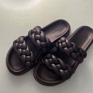 Mango Braided Black Minimalist Slides
